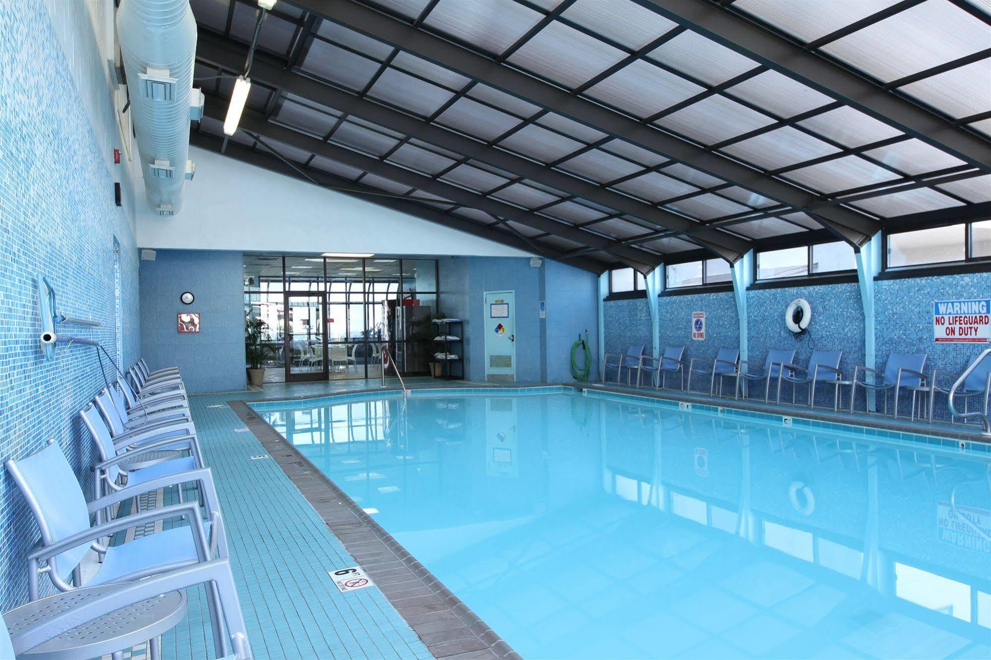 The Barclay Towers Hotel And Resort เวอร์จิเนียบีช ภายนอก รูปภาพ