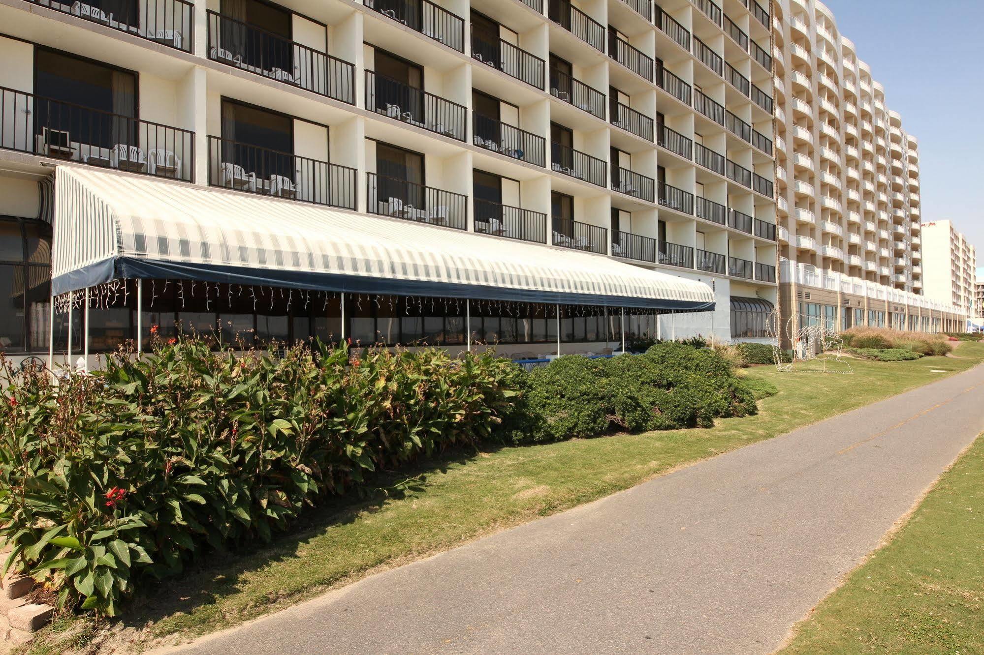 The Barclay Towers Hotel And Resort เวอร์จิเนียบีช ภายนอก รูปภาพ